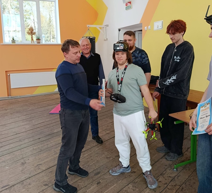 У Старокостянтинові відбулися змагання з авіамоделювання серед операторів БПЛА